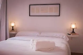 Wellrenting - Prado Sastre アパート *